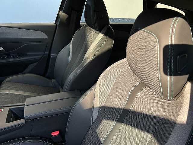 Peugeot 308 SW 1.2 PureTech Allure 5dr EAT8 Grey