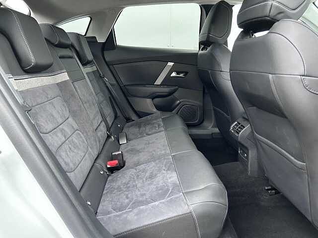 Citroen C4 1.2 PureTech [130] Max 5dr Auto White