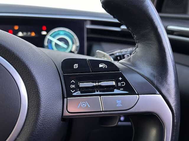 Hyundai TUCSON 1.6 TGDi Plug-in Hybrid Premium 5dr 4WD Auto