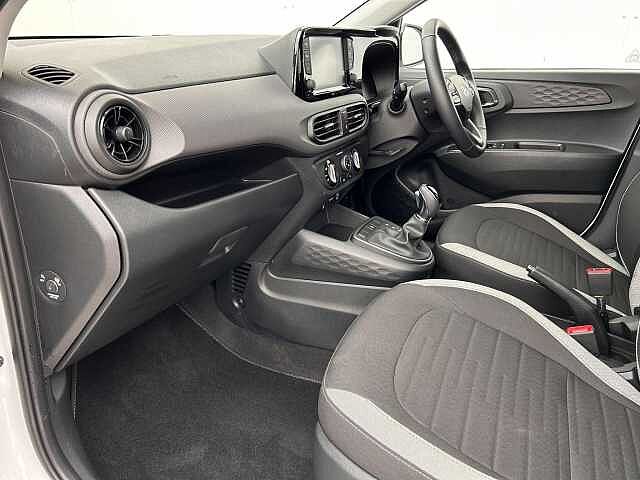 Hyundai i10 1.2 Advance 5dr Auto