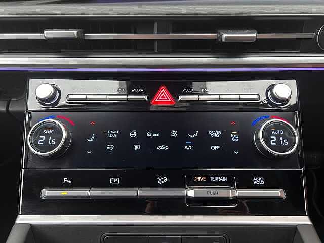 Hyundai SANTA FE 1.6 TGDi Hybrid Premium 5dr 4WD Auto