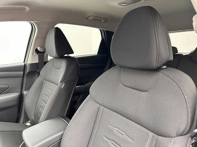 Hyundai TUCSON 1.6T Advance 5dr