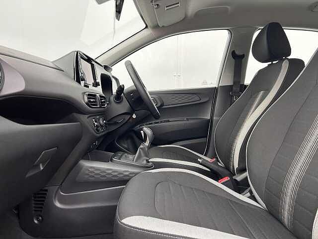 Hyundai i10 1.0 [63] Advance 5dr Auto [Nav]