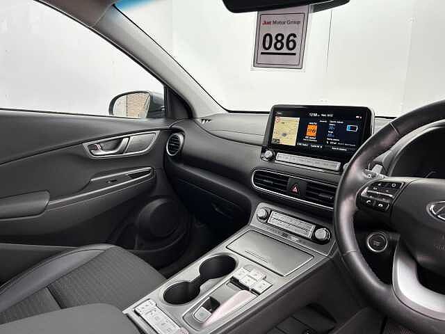 Hyundai KONA 150kW Premium SE 64kWh 5dr Auto