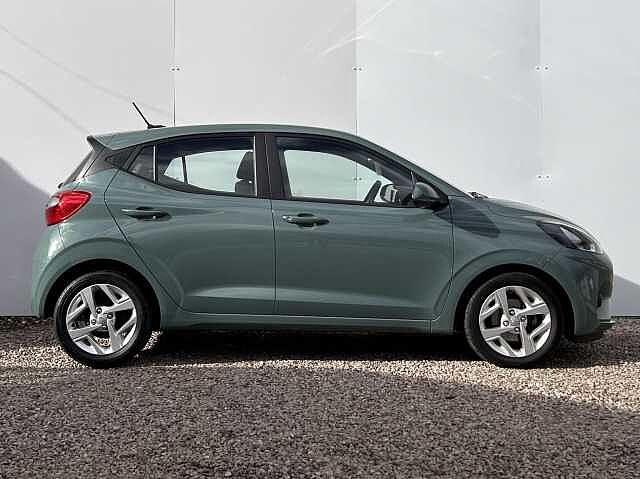 Hyundai i10 1.0 MPi SE Connect 5dr Auto