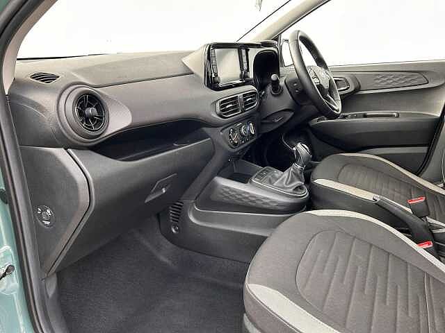 Hyundai i10 1.0 MPi SE Connect 5dr Auto