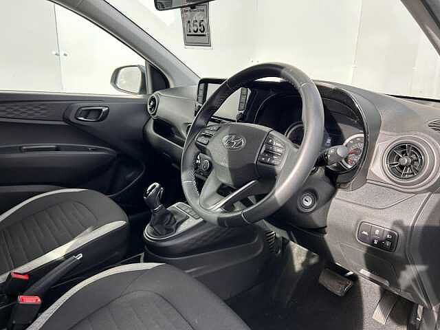 Hyundai i10 1.0 MPi SE Connect 5dr Auto